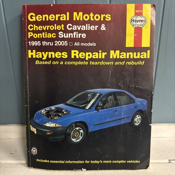 Chevrolet Cavalier Pontiac Sunfire 1995-2004 Haynes Repair Manual 38016 - Picture 1 of 4